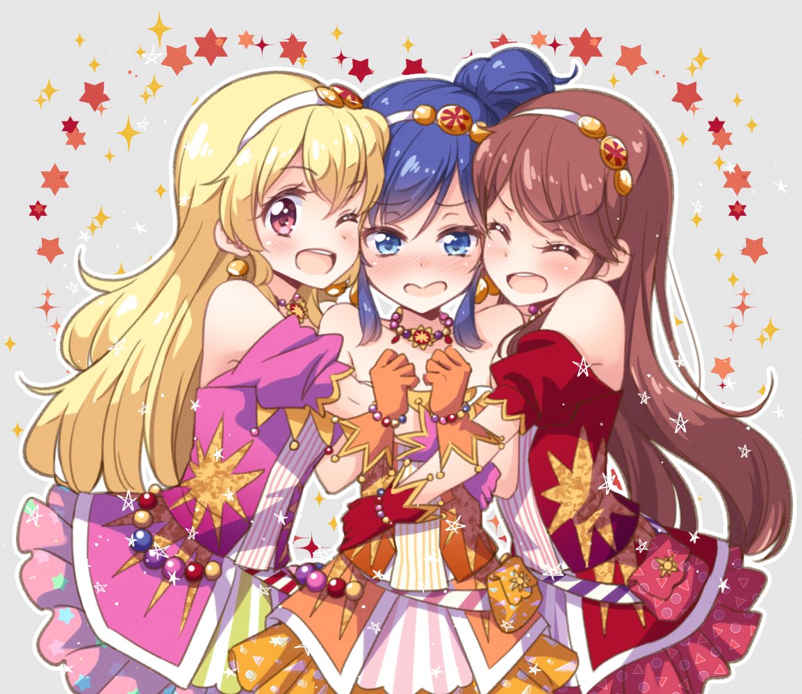 Group hug [Aikatsu!] : r/wholesomeyuri