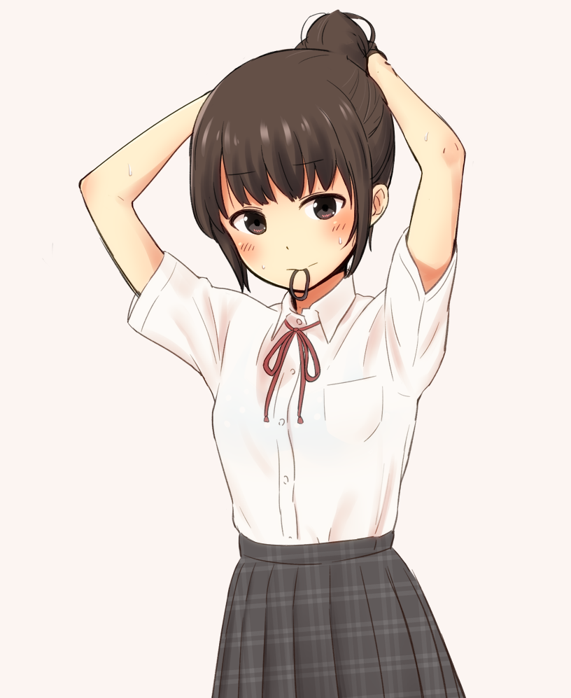 Putting Her Hair Up [Original] : r/awwnime